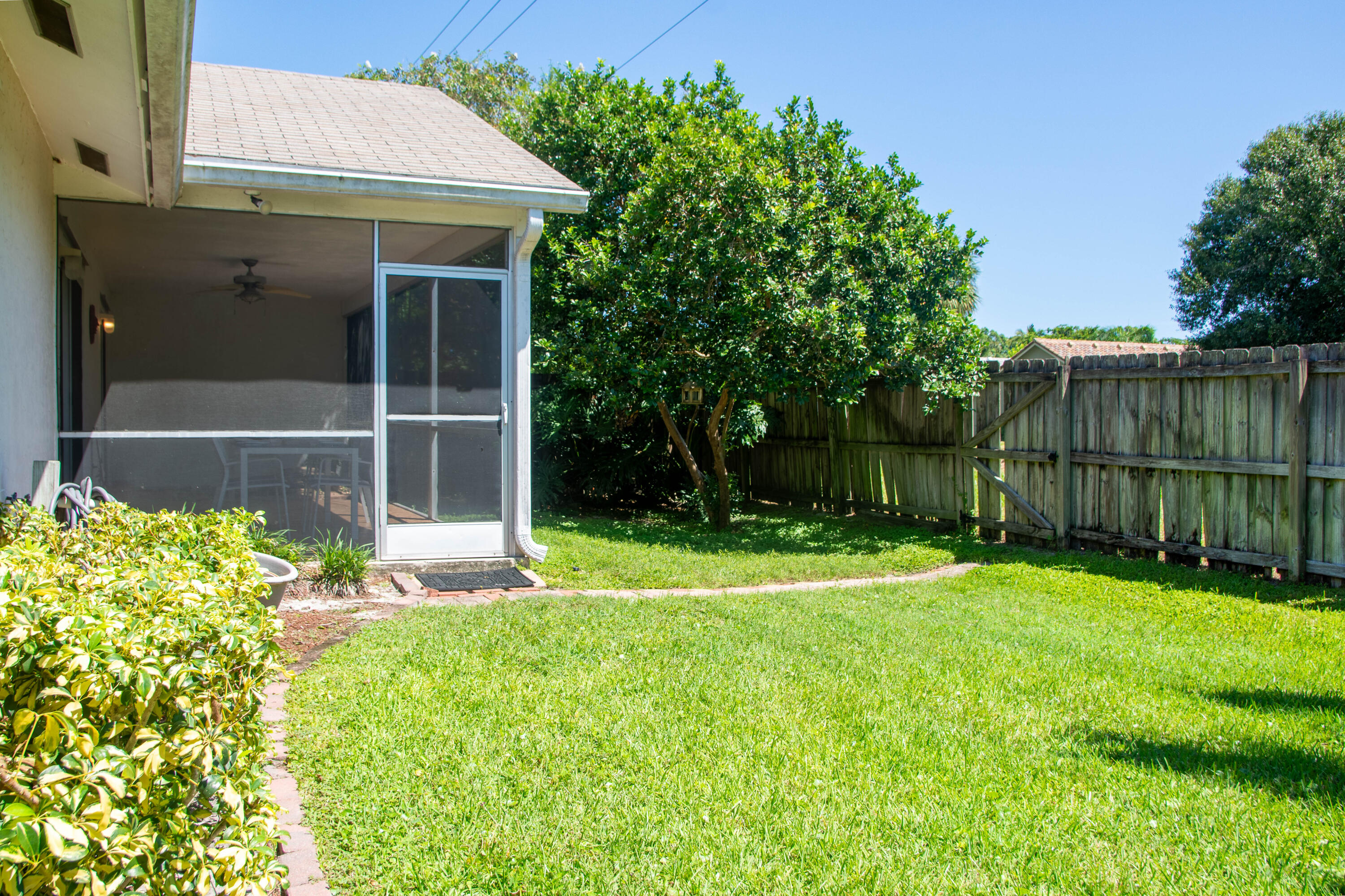 127 Wandering Trail Jupiter, FL 33458 - Photo 25 of 28 127WT-18