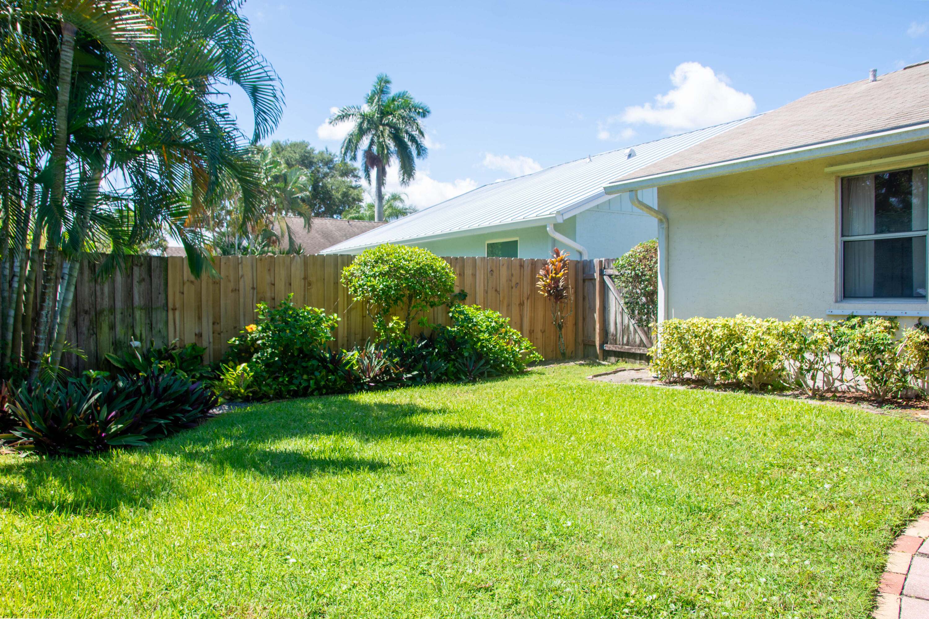 127 Wandering Trail Jupiter, FL 33458 - Photo 26 of 28 127WT-19