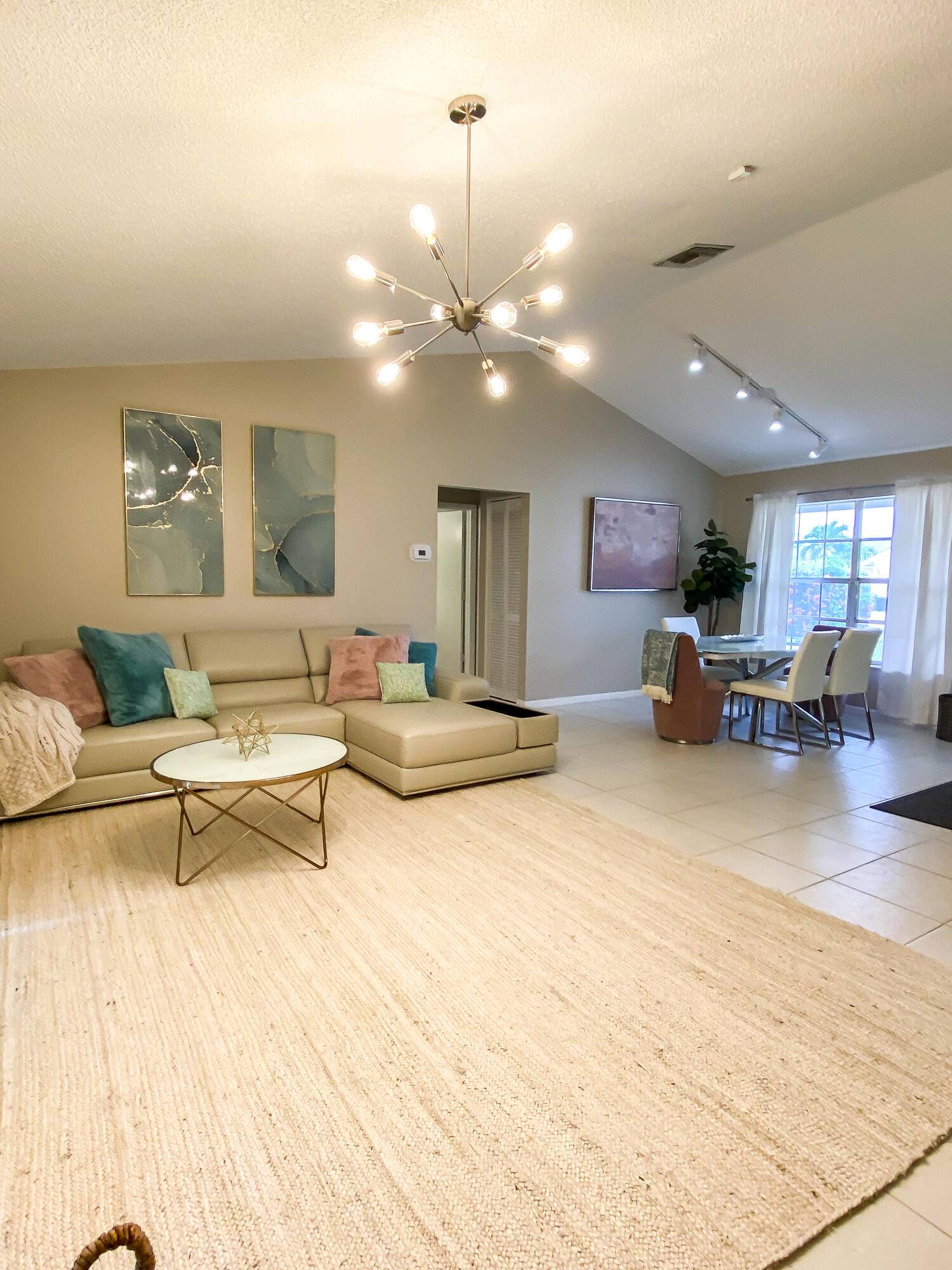 127 Wandering Trail Jupiter, FL 33458 - Photo 5 of 28 LR2
