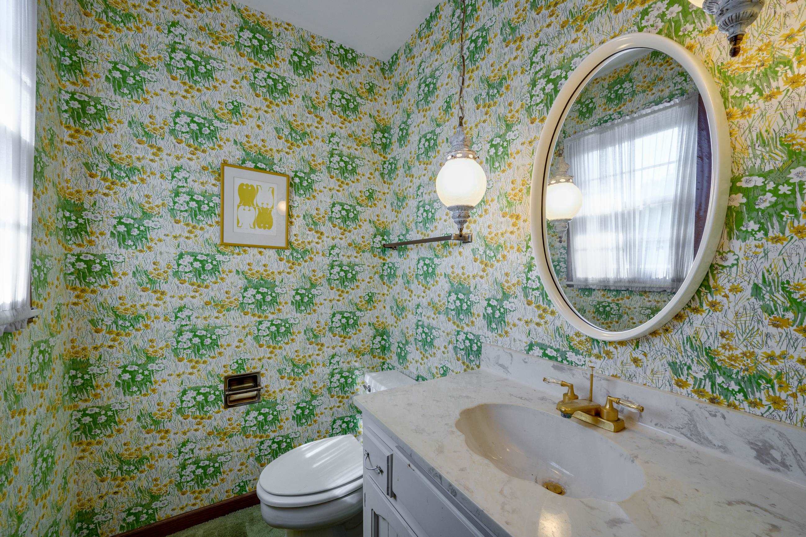 92 Cambridge Road Madison, WI 53704 - Photo 34 of 46 Gallery Image 34