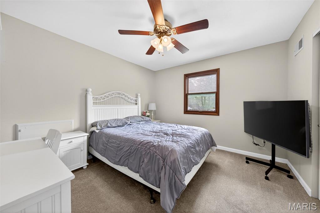 693 Rustic Valley Drive Ballwin, MO 63021 - Photo 27 of 40