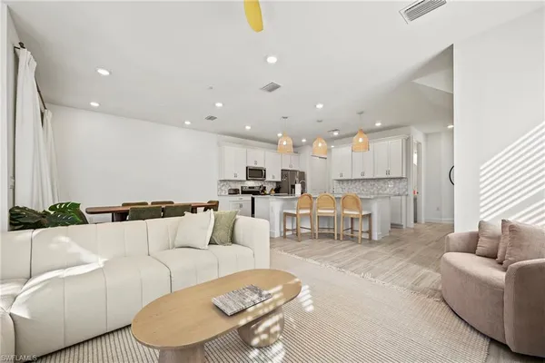 $3,500 | 4274 Sonoma Oaks Circle, Naples, FL 34119