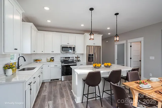 $799,000 | 4762 Lazy Lane, Denver, NC 28037