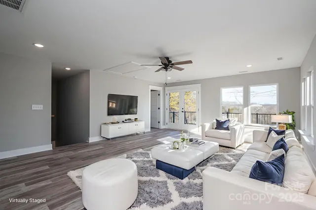 $799,000 | 4762 Lazy Lane, Denver, NC 28037