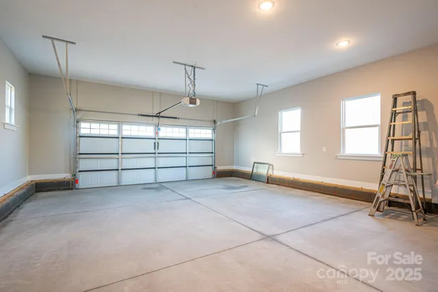 $799,000 | 4762 Lazy Lane, Denver, NC 28037