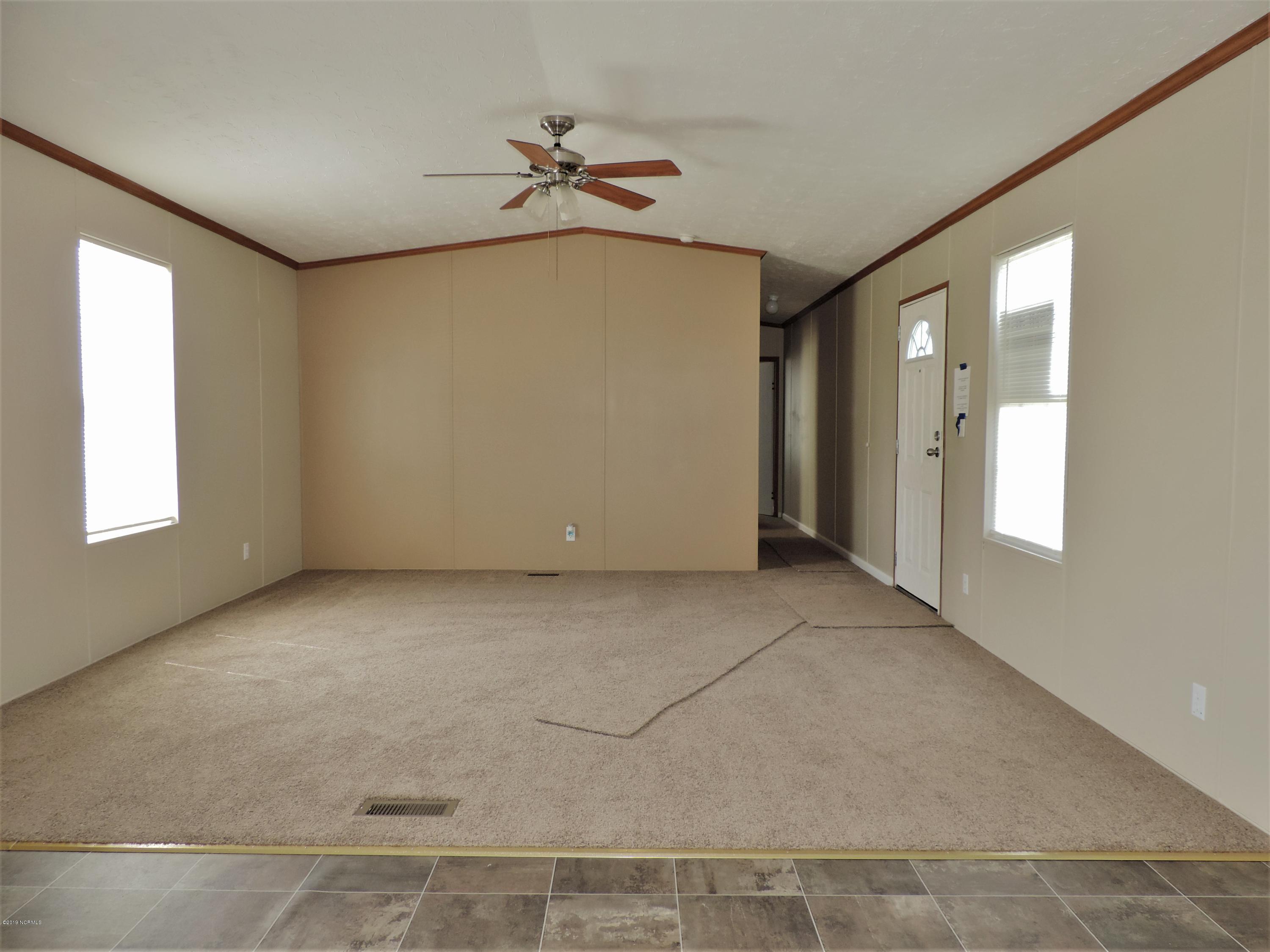 3016 Wrye Branch Road Clinton, NC 28328 - Photo 11 of 18 DSCN0673