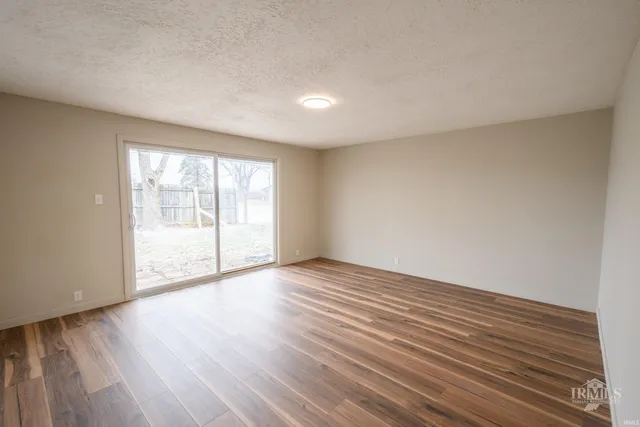 $209,900 | 5704 East Robert Street, Muncie, IN 47303