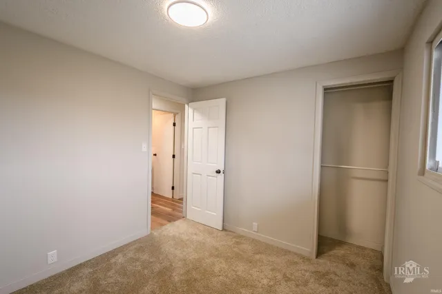 $209,900 | 5704 East Robert Street, Muncie, IN 47303