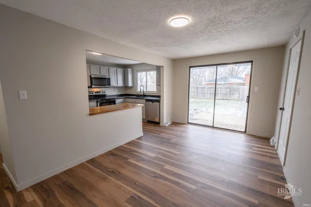 $209,900 | 5704 East Robert Street, Muncie, IN 47303