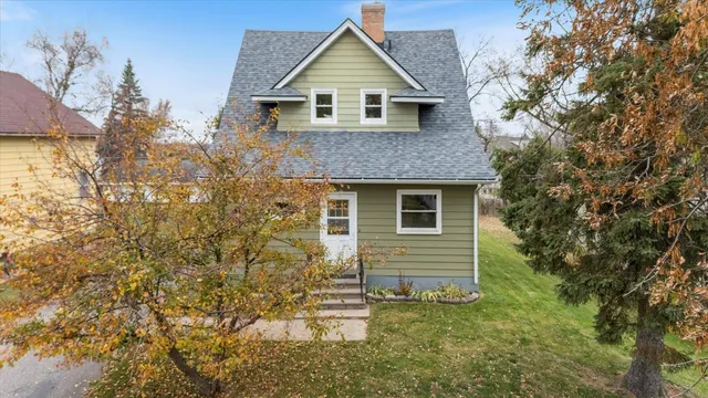 $184,900 | 514 4th Street Northwest, Chisholm, MN 55719