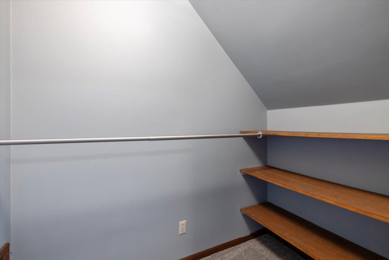 514 4th Street Northwest Chisholm, MN 55719 - Photo 21 of 48