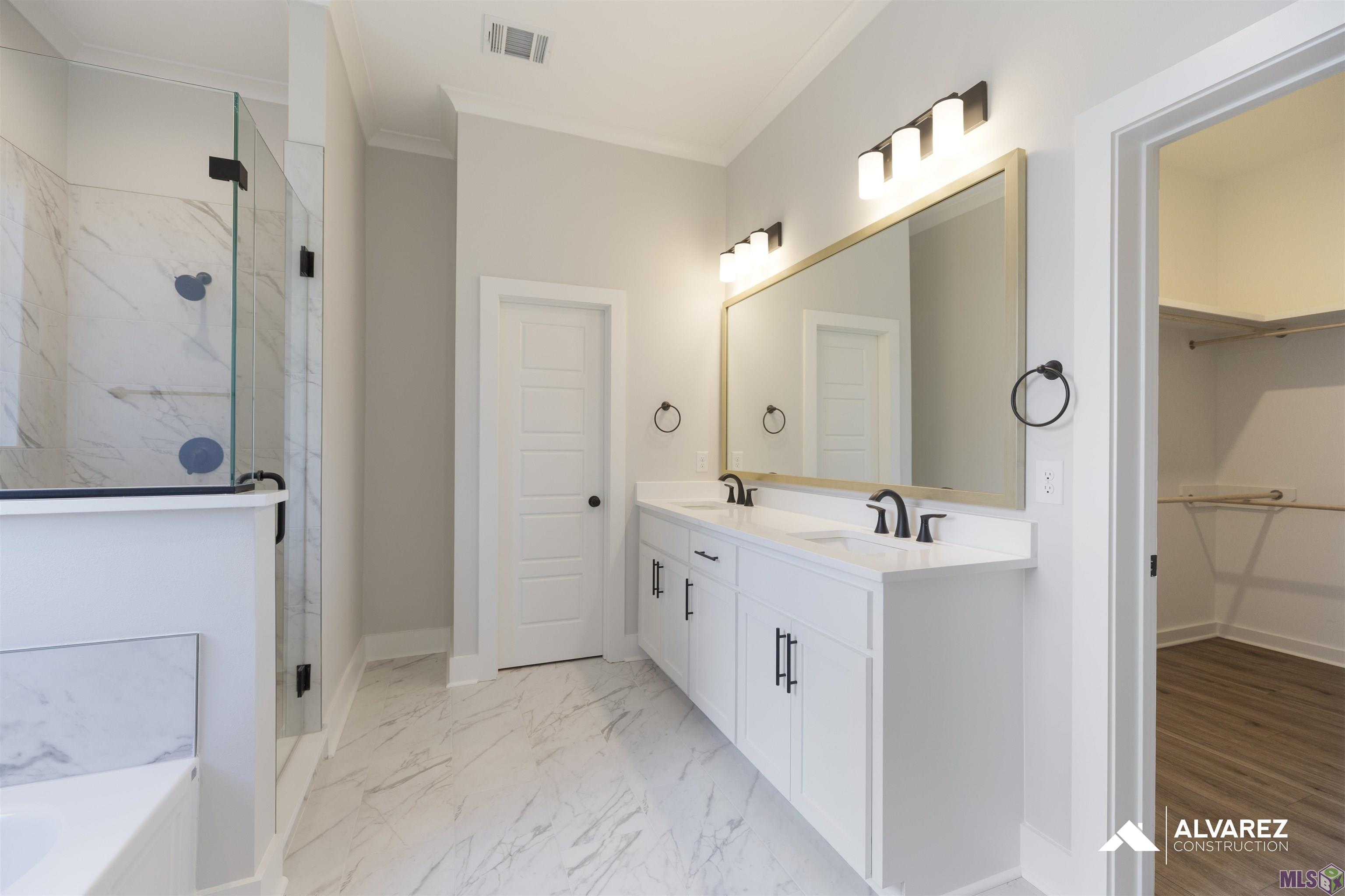 10142 Sanctuary Oaks Drive Baton Rouge, LA 70817 - Photo 16 of 24