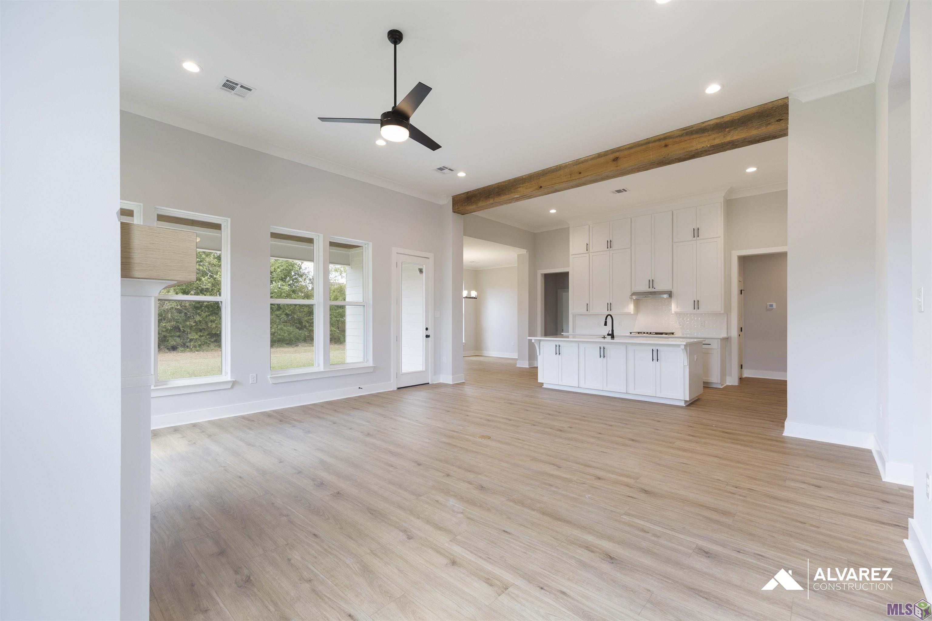 10142 Sanctuary Oaks Drive Baton Rouge, LA 70817 - Photo 6 of 24