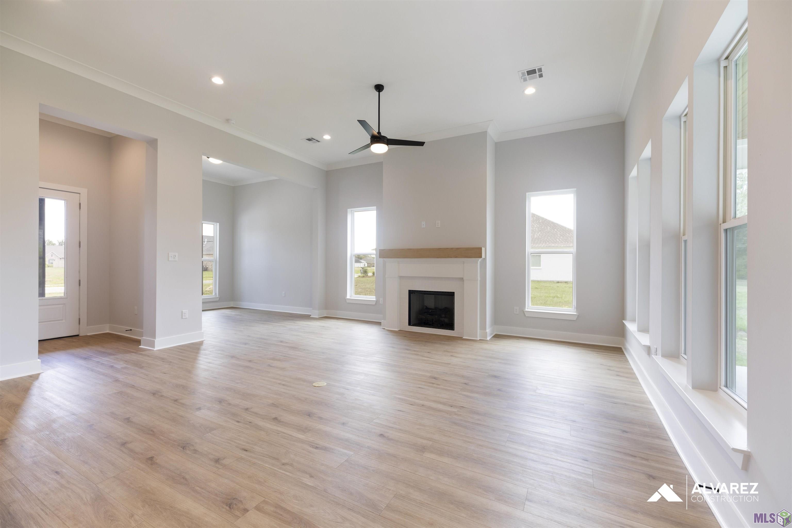 10142 Sanctuary Oaks Drive Baton Rouge, LA 70817 - Photo 7 of 24