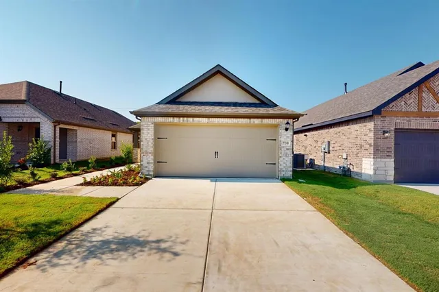 $247,990 | 730 Hidden Feather, Lavon, TX 75166