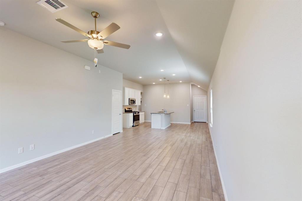 730 Hidden Feather Lavon, TX 75166 - Photo 17 of 40