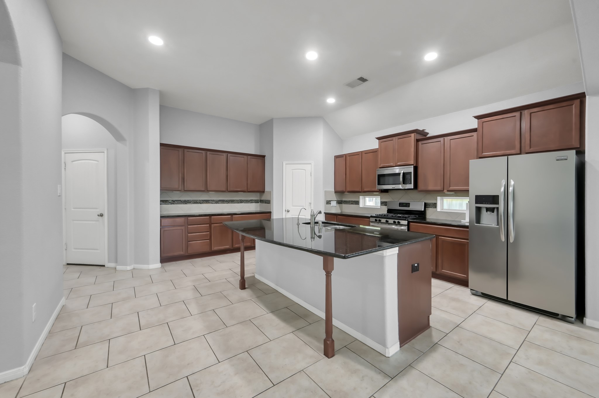 5615 Glenfield Spring Lane Spring, TX 77389 - Photo 13 of 43