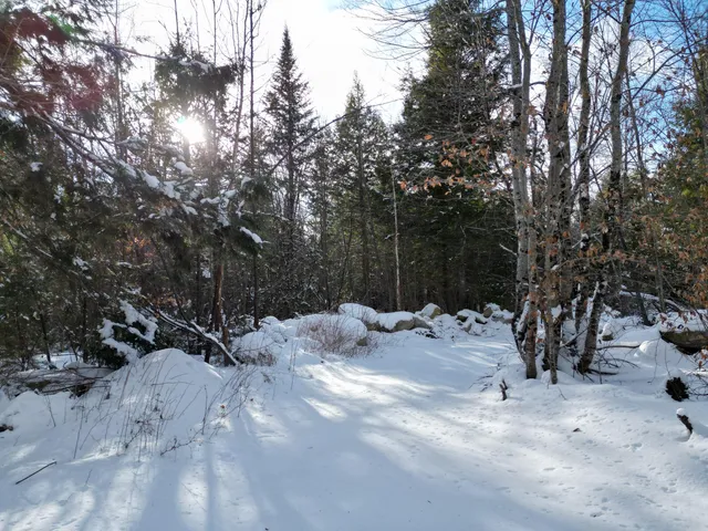 $120,000 | 16 Crooked Pond Road, Lincoln, ME 04457