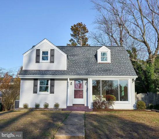 $675,000 | 6621 Cornell Drive, Alexandria, VA 22307