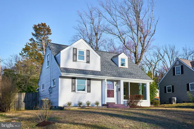 $675,000 | 6621 Cornell Drive, Alexandria, VA 22307