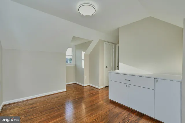 $675,000 | 6621 Cornell Drive, Alexandria, VA 22307