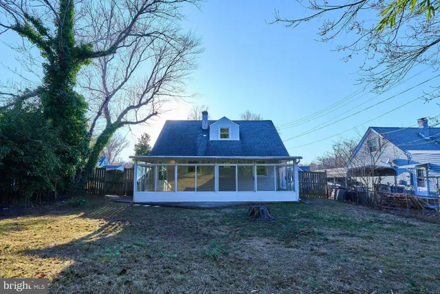 $675,000 | 6621 Cornell Drive, Alexandria, VA 22307