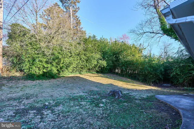 $675,000 | 6621 Cornell Drive, Alexandria, VA 22307