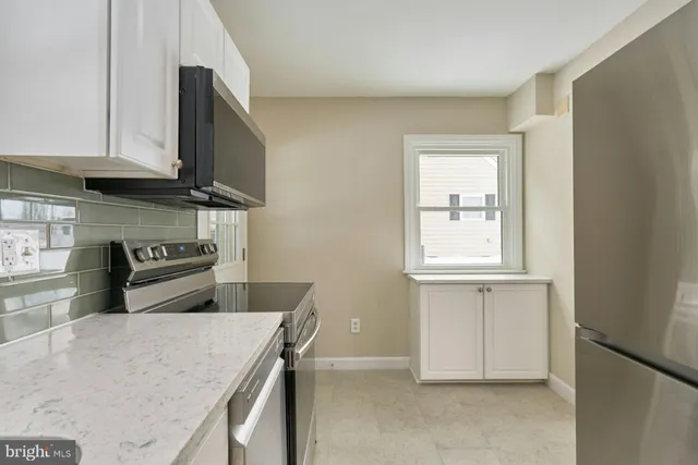 $675,000 | 6621 Cornell Drive, Alexandria, VA 22307