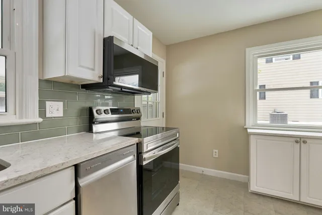 $675,000 | 6621 Cornell Drive, Alexandria, VA 22307