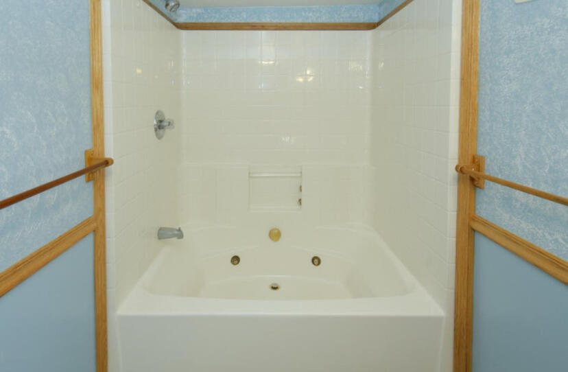 16433 Floating Bridge Road Three Rivers, MI 49093 - Photo 14 of 24 IMG_4788