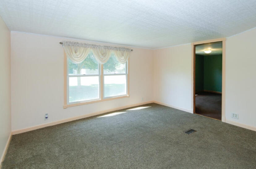 16433 Floating Bridge Road Three Rivers, MI 49093 - Photo 19 of 24 IMG_4779