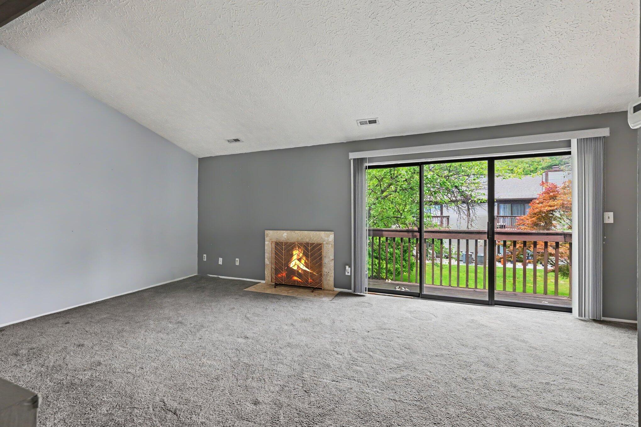 24225 Evergreen Road Southfield, MI 48075 - Photo 8 of 28 009_file_4912