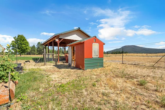 $427,500 | 26929 Linfield Street, Fall River Mills, CA 96028