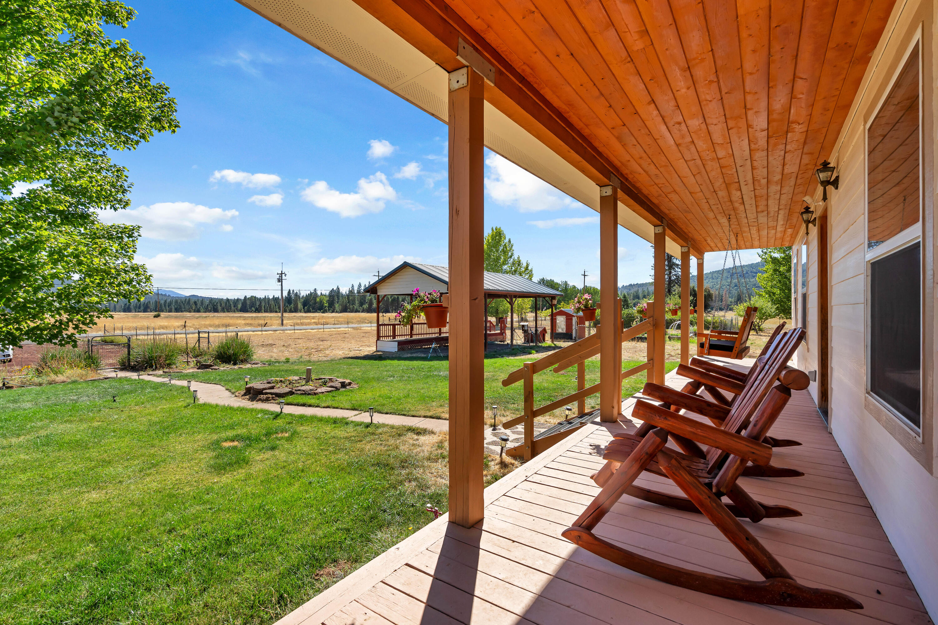 26929 Linfield Street Fall River Mills, CA 96028 - Photo 9 of 66 26929LinfieldStreet-42