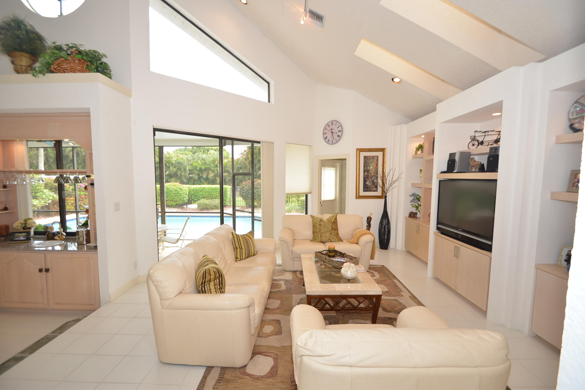 2110 Northwest 60th Circle Boca Raton, FL 33496 - Photo 5 of 35 DSC_9316