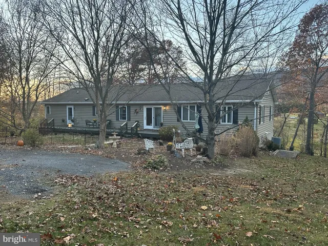 $625,000 | 2891 Saumsville Road, Maurertown, VA 22644