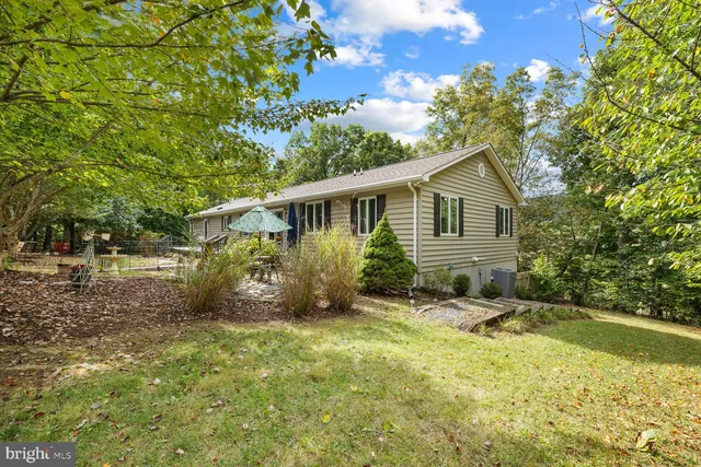 $625,000 | 2891 Saumsville Road, Maurertown, VA 22644