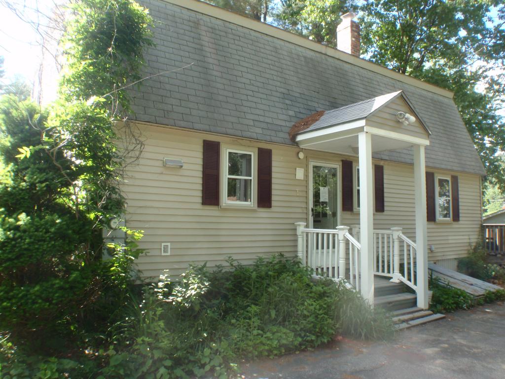 122 Moose Club Park Road Goffstown, NH 03045 - Photo 1 of 12 Gallery Image 1