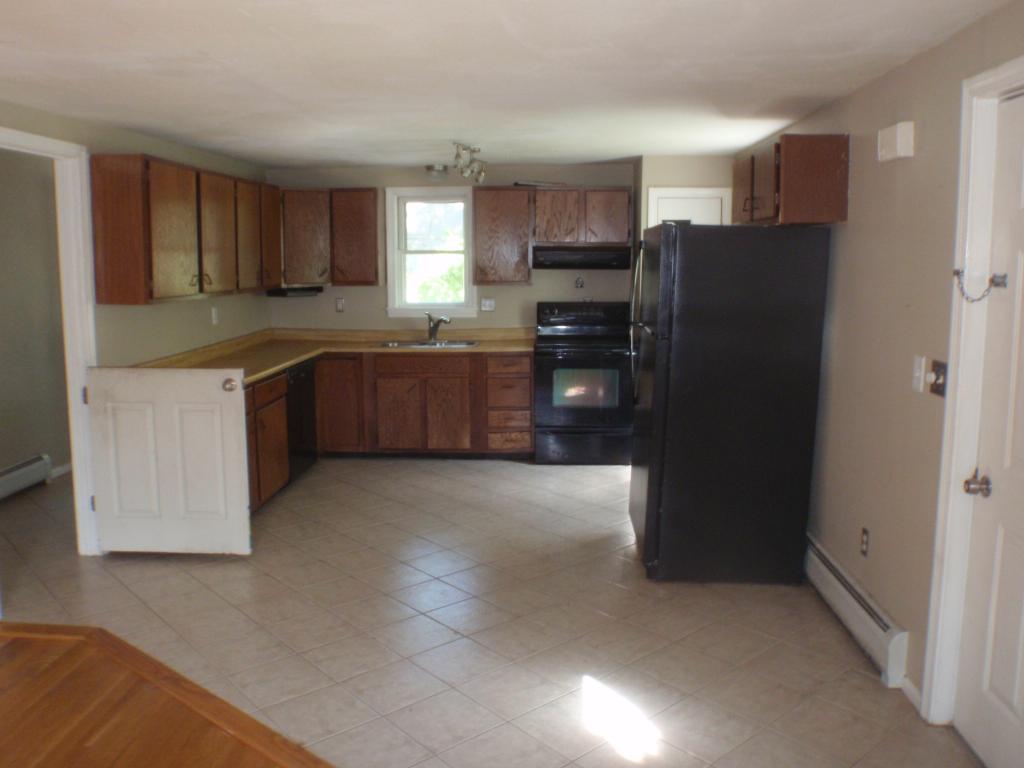 122 Moose Club Park Road Goffstown, NH 03045 - Photo 3 of 12 Gallery Image 3