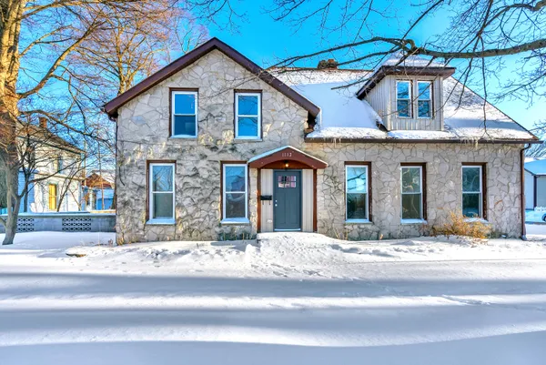 $285,000 | 1112 Jefferson Avenue, La Porte, IN 46350