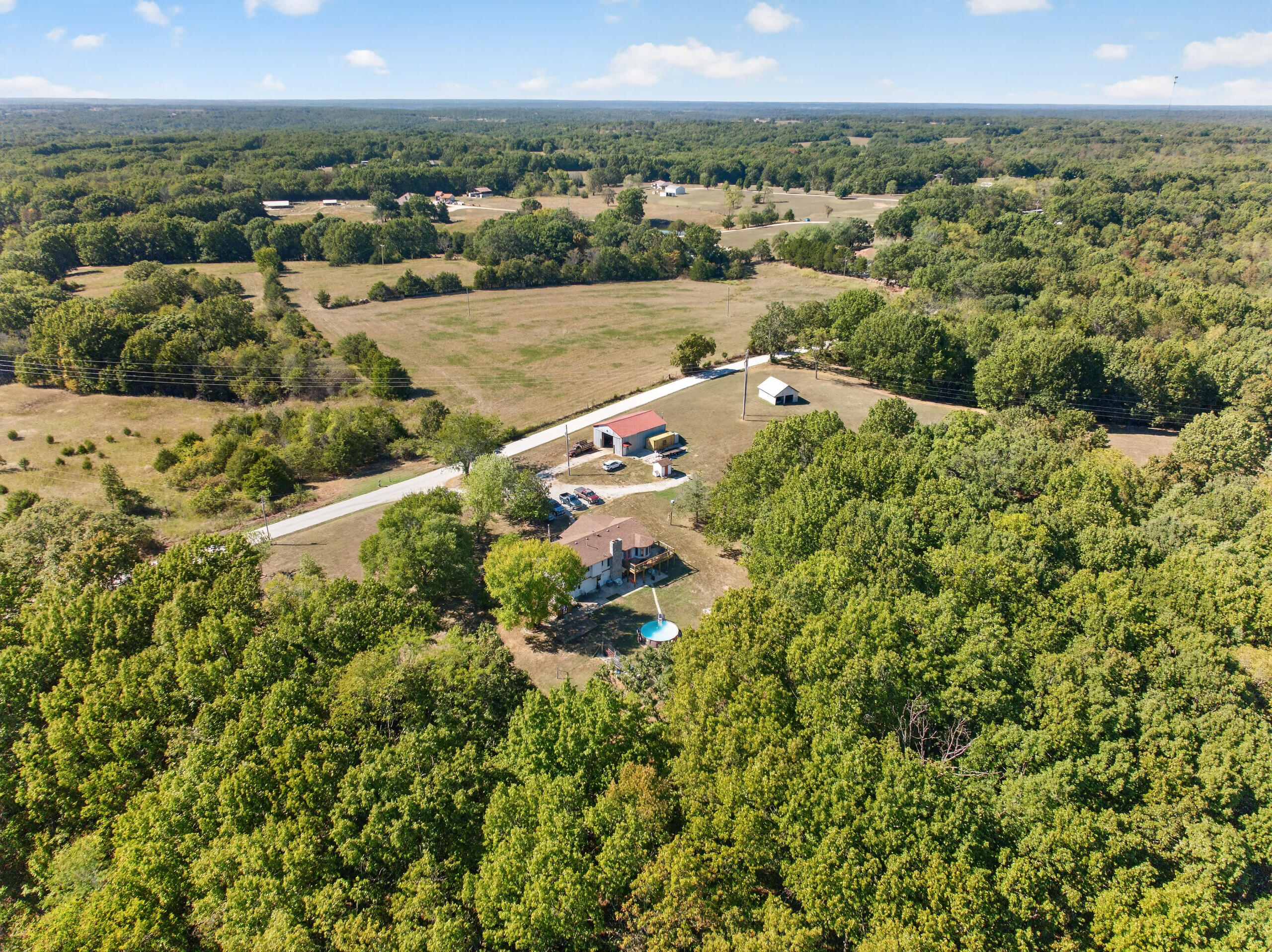 1144 Keystone Road Reeds Spring, MO 65737 - Photo 35 of 37 Private Setting