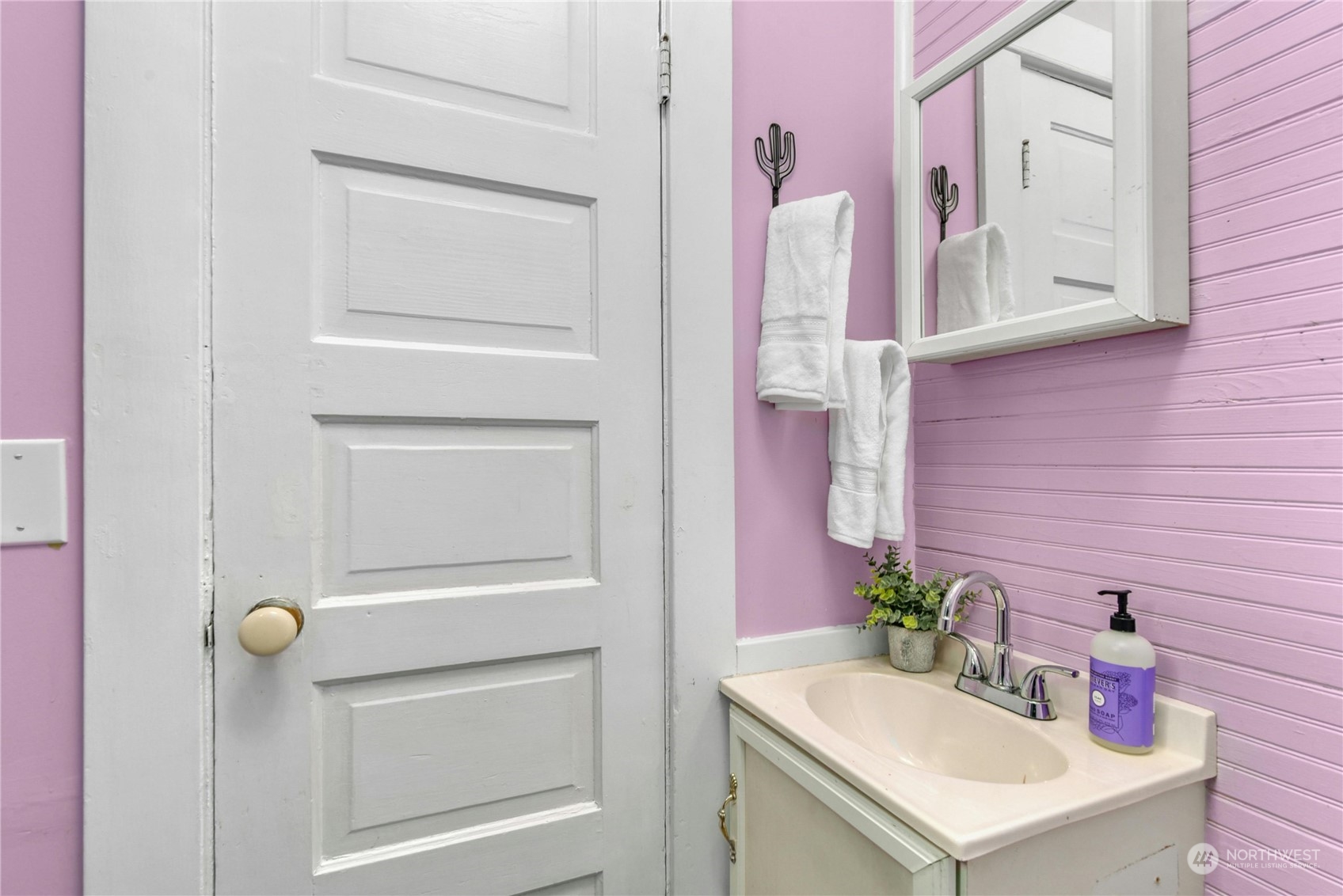 2215 Rockefeller Avenue Everett, WA 98201 - Photo 11 of 28 a bathroom with a sink vanity and mirror