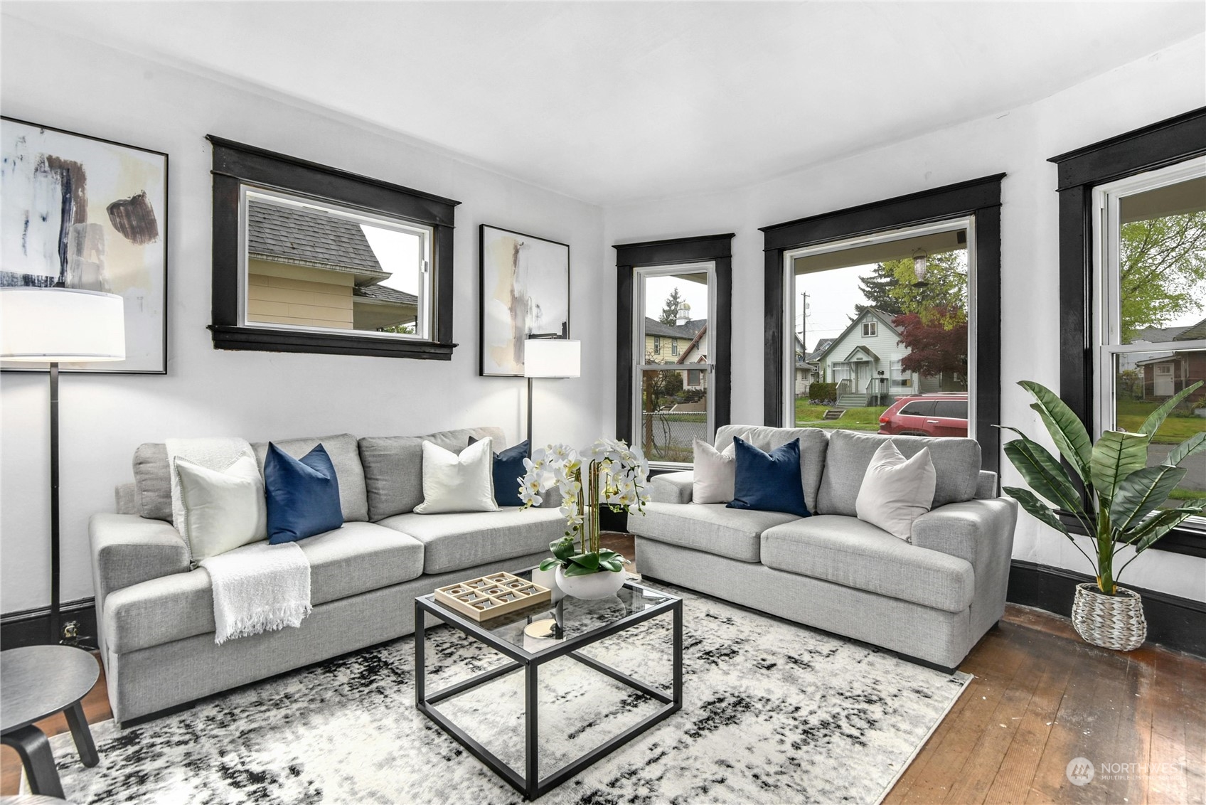 2215 Rockefeller Avenue Everett, WA 98201 - Photo 5 of 28 a living room with furniture and a large window