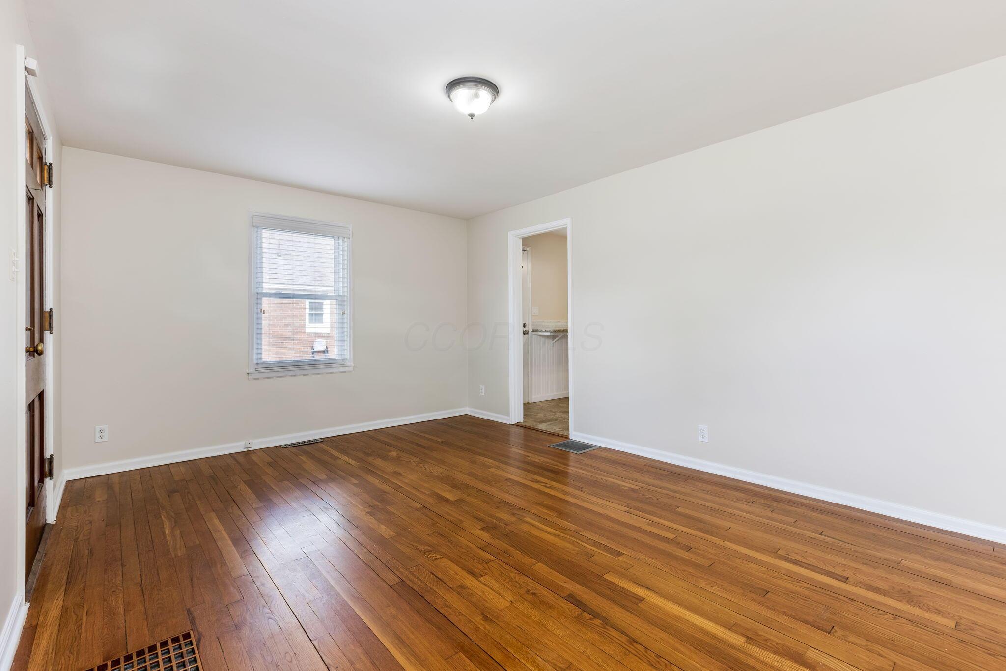 204 Stare Road Newark, OH 43055 - Photo 7 of 45 Gallery Image 7