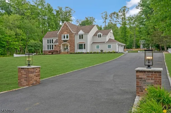 $1,595,000 | 29 Crown Drive, Warren, NJ 07059