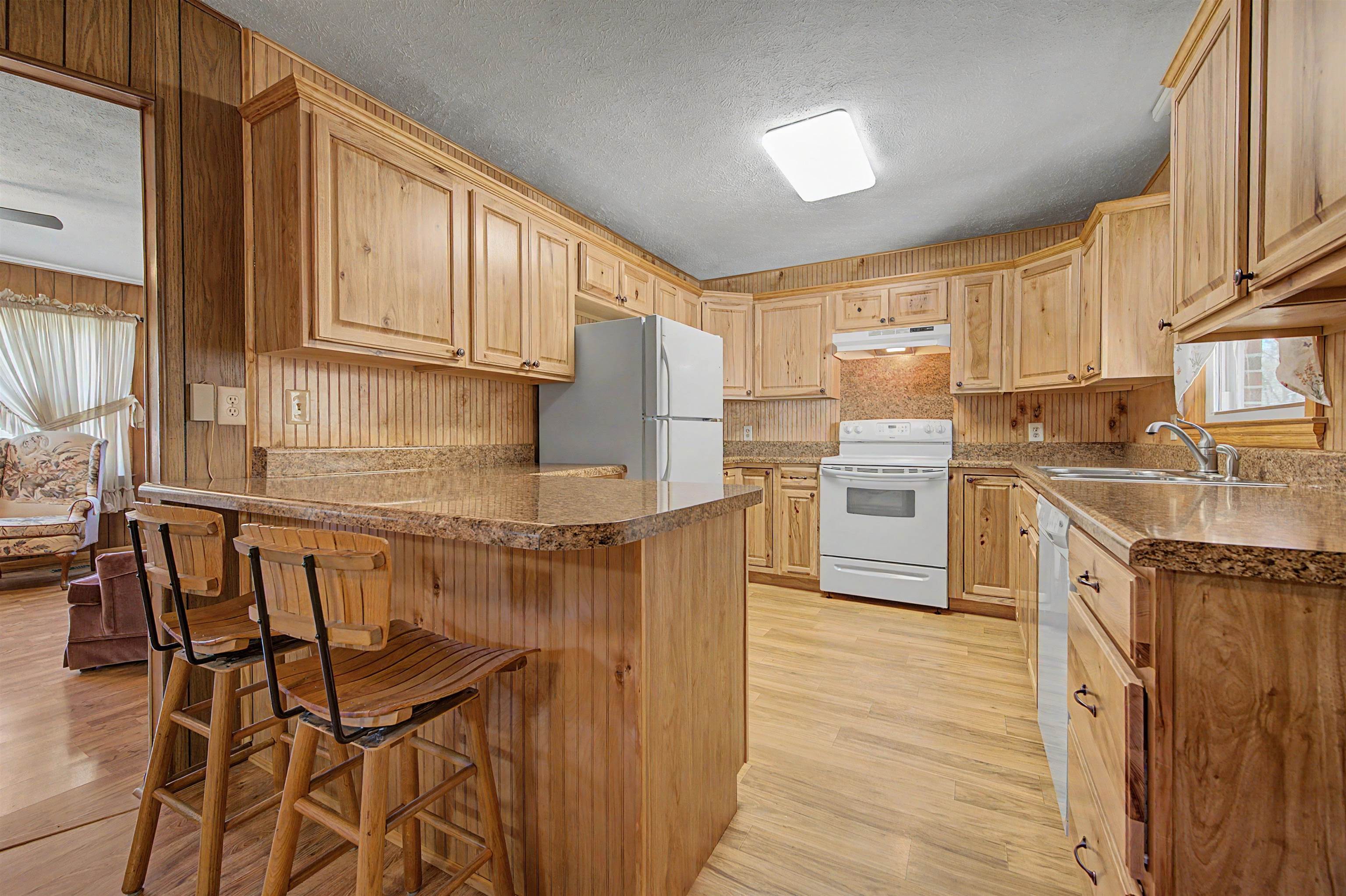 6921 Ivanhoe Road Ivanhoe, VA 24350 - Photo 31 of 75 Gallery Image 31