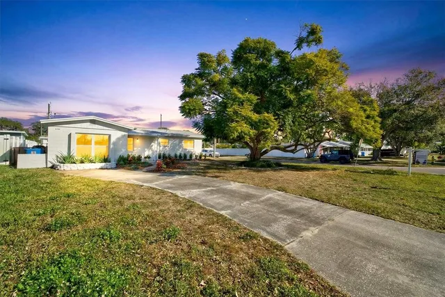 $615,000 | 5701 14th Avenue North, St. Petersburg, FL 33710