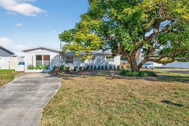 $615,000 | 5701 14th Avenue North, St. Petersburg, FL 33710