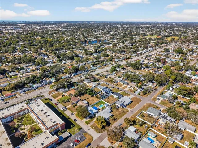 $615,000 | 5701 14th Avenue North, St. Petersburg, FL 33710