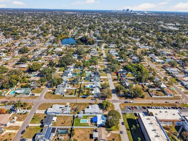 $615,000 | 5701 14th Avenue North, St. Petersburg, FL 33710